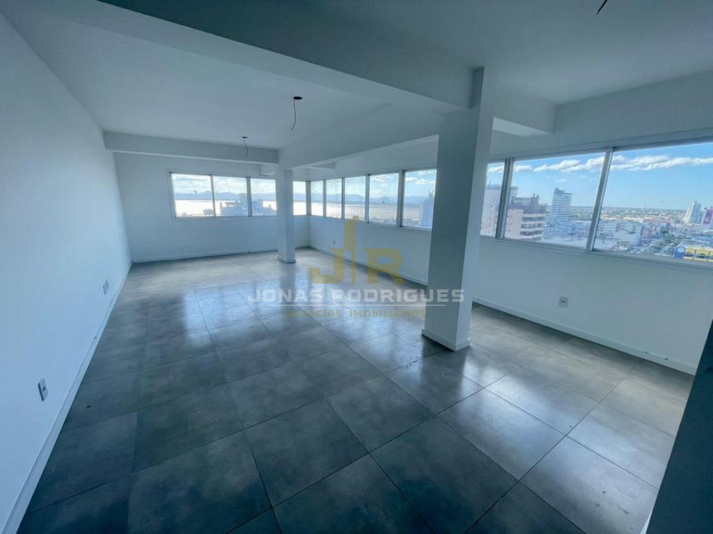 Apartamento 3 Dormitórios